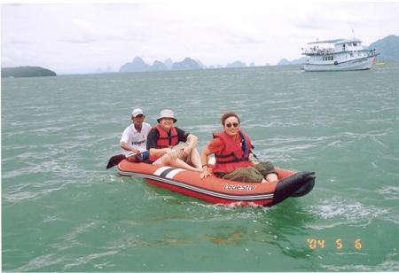 2004 (9).jpg - May 2-7, 2004 11屆國際魚類營養學術研討會(XI ISFNF)(泰國普吉島) [11st ISFNF (Phuket Island, Thailand)]-9